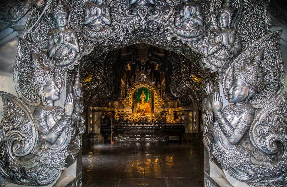 chiang-mai-Wat-Inthakin-temple