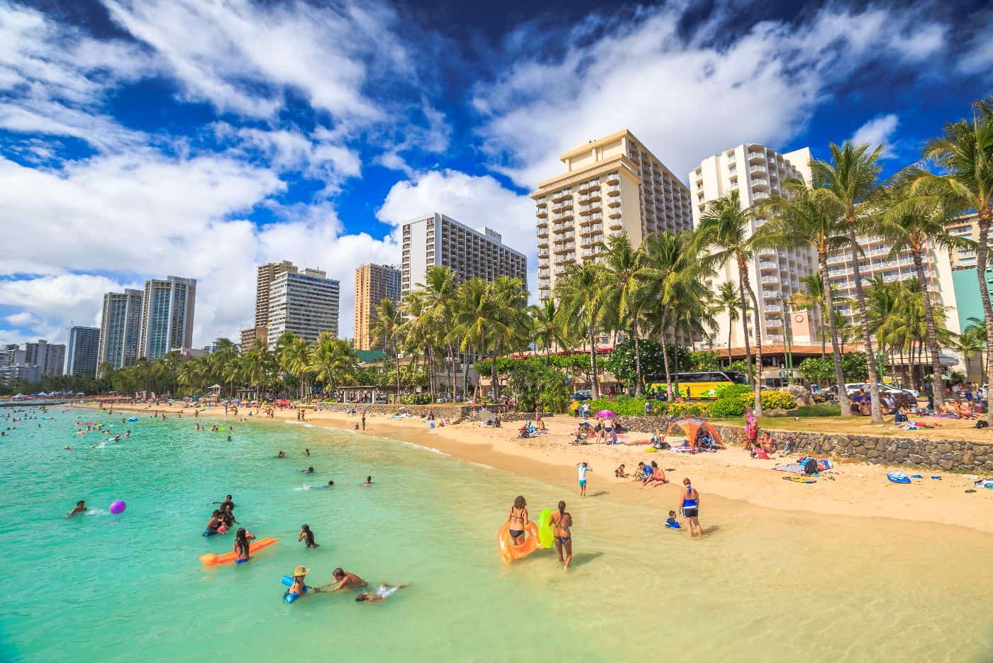 12 Best Boutique Hotels in Honolulu You Need to Stay At (2024)