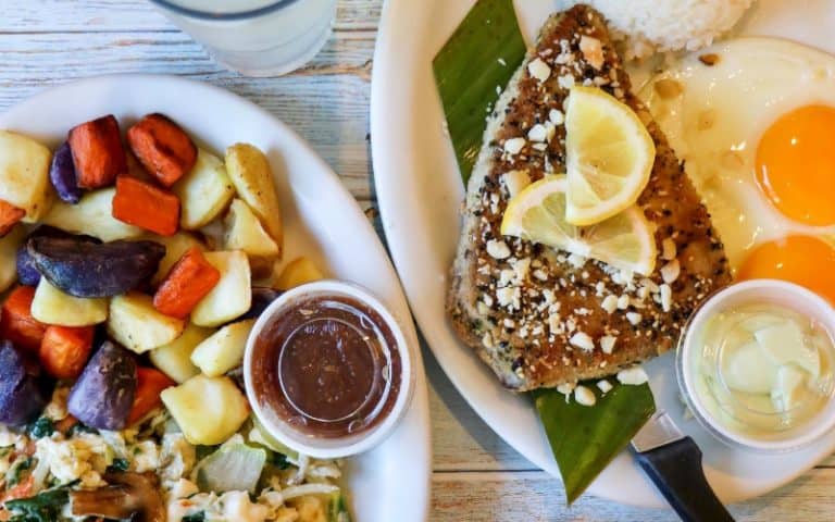 24-restaurants-that-serve-the-best-breakfast-in-oahu-2023