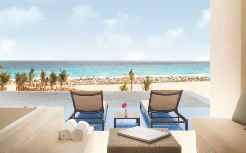 Hyatt Ziva Cancun Turquoize Sky Swim Up Ocean Front Room
