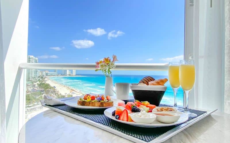 Le Blanc Spa Resort Cancun Breakfast