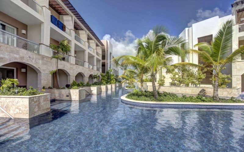 Royalton Punta Cana Swim out suites