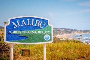 Welcome to Malibu sign