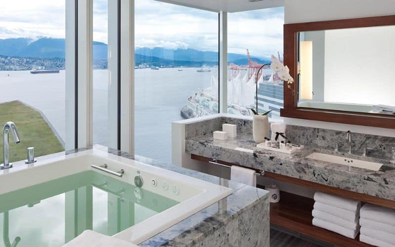 Fairmont Pacific Rim Waterfront Hotel in Vancouver
