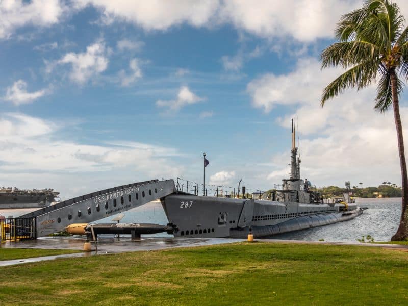 Submarine USS Bowfin in Pearl Harbor