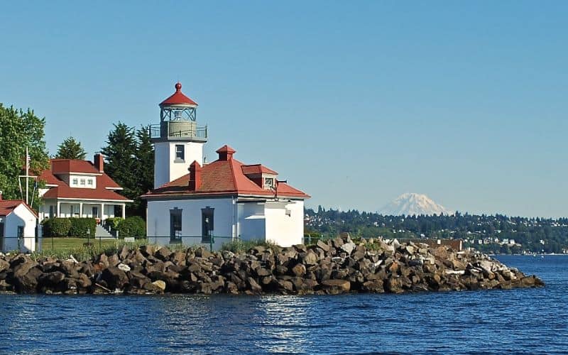 Beautiful views from Alki Point Lighthouse