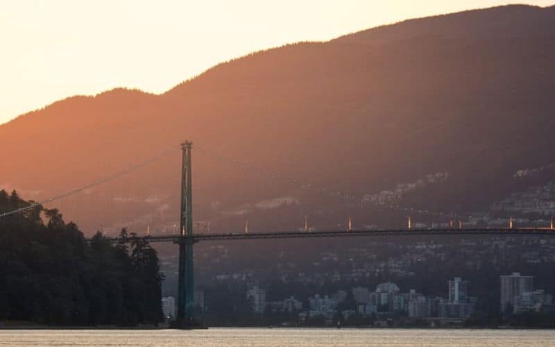 Vancouver Harbour Sunset Dinner Cruise