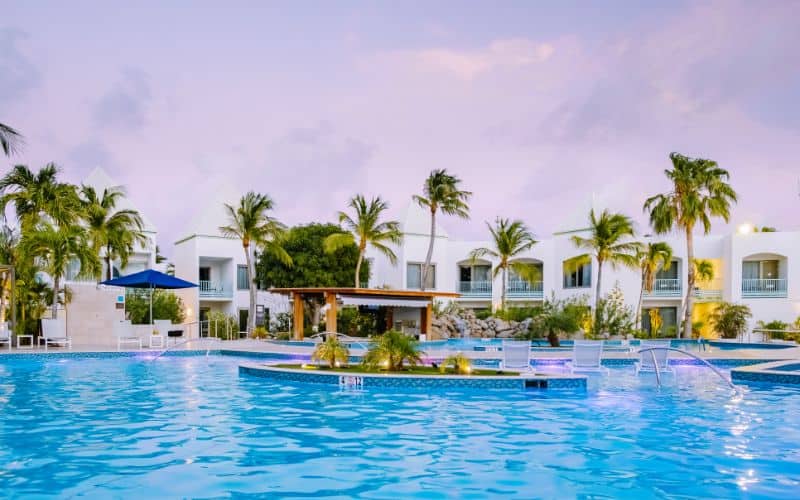 Luxury resort with swimming pool near Palm Beach Aruba