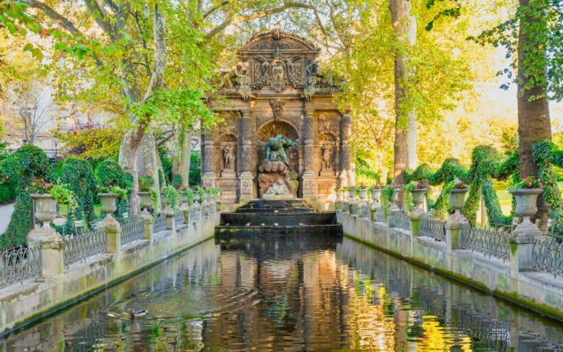 Fountain Medici in Luxembourg Gardens