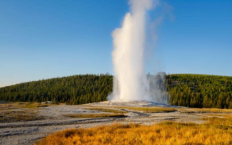 Old Faithful Geyser Loop Trail