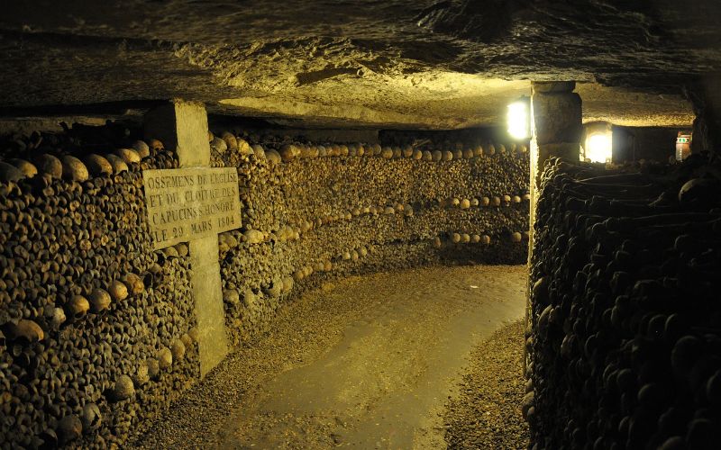 catacombs of paris