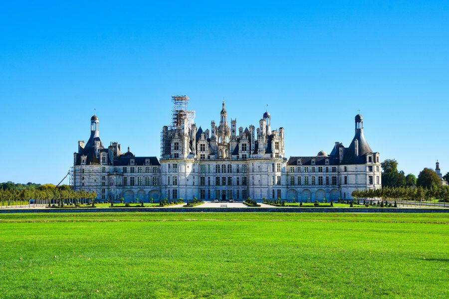15 Forgotten Castles and Palaces You Can Actually Visit