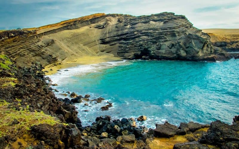 Papakolea Green Sand Beach