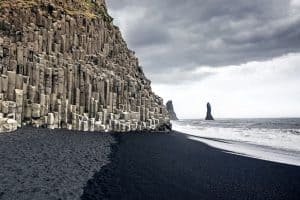 The black sand beach of Reynisfjara and the mount Reynisfjall