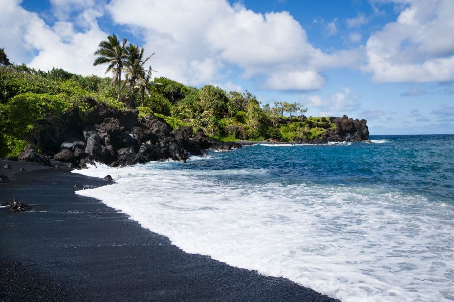 Waianapanapa state park black sand beach